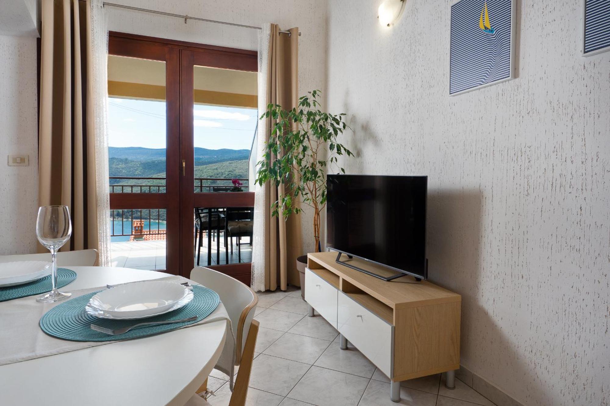 Apartment Roce Rabac Exterior foto