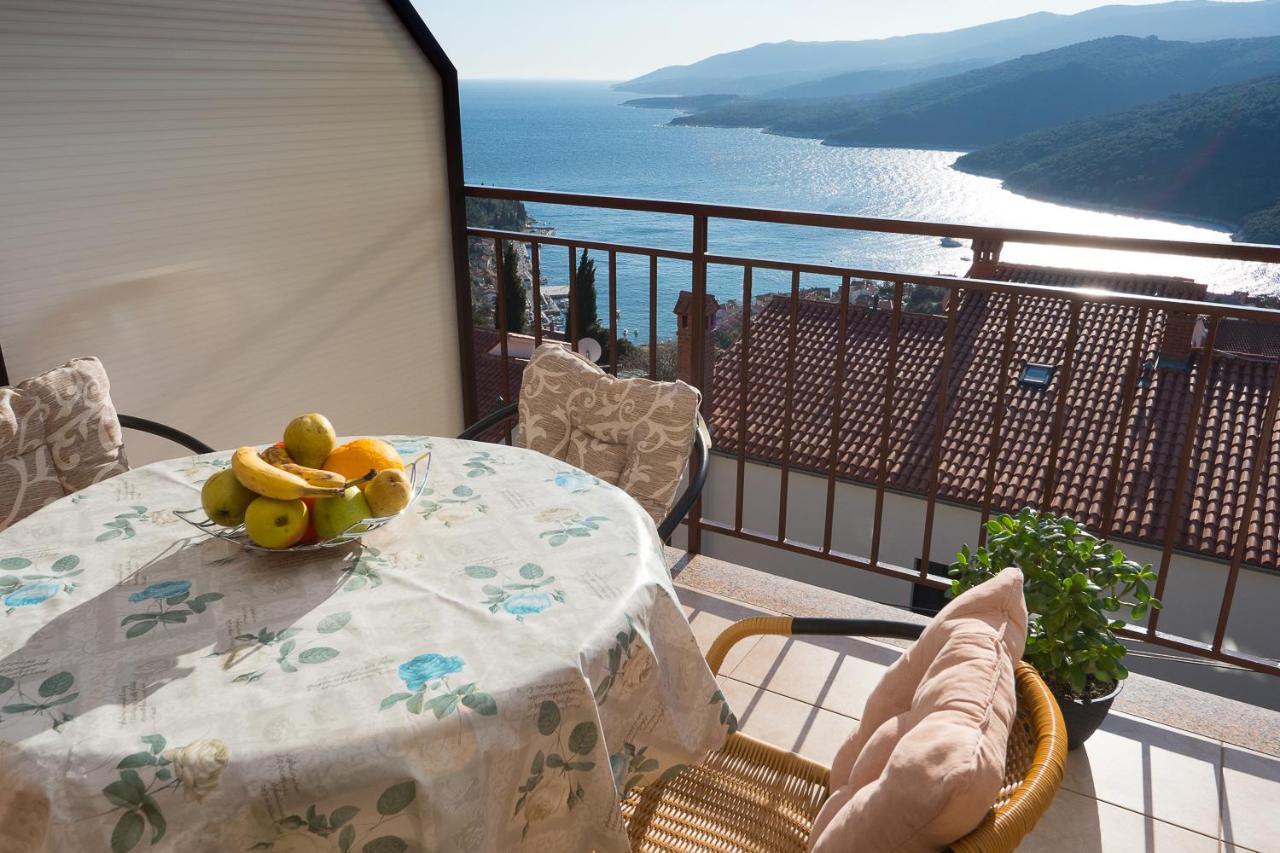 Apartment Roce Rabac Exterior foto